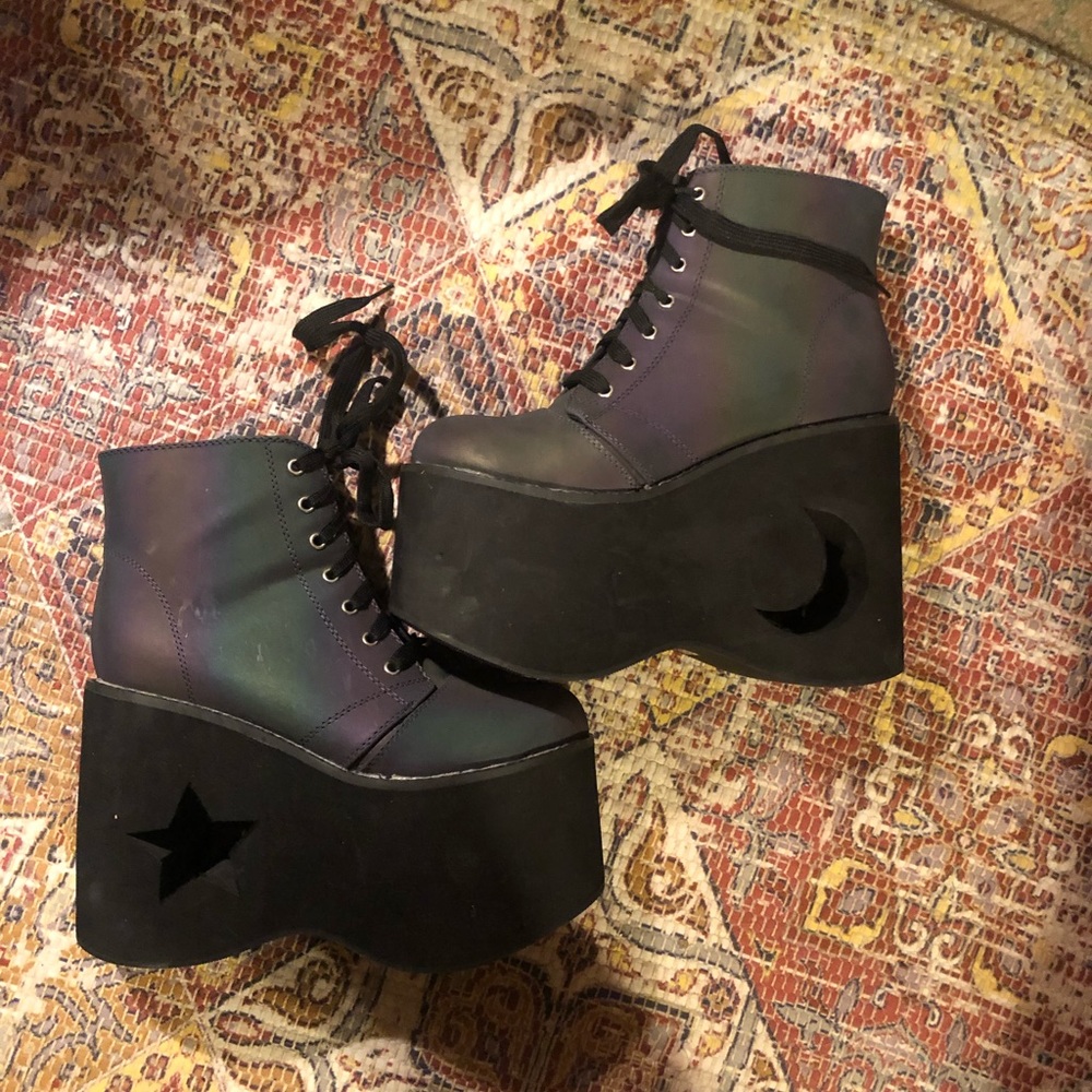 Holographic Star and moon Cut-out boots!